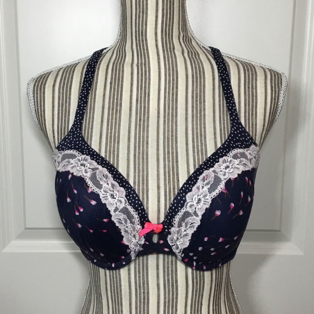 Victoria Secret Body by Victoria Lined Perfect Coverage Convertible Bra, 38B
